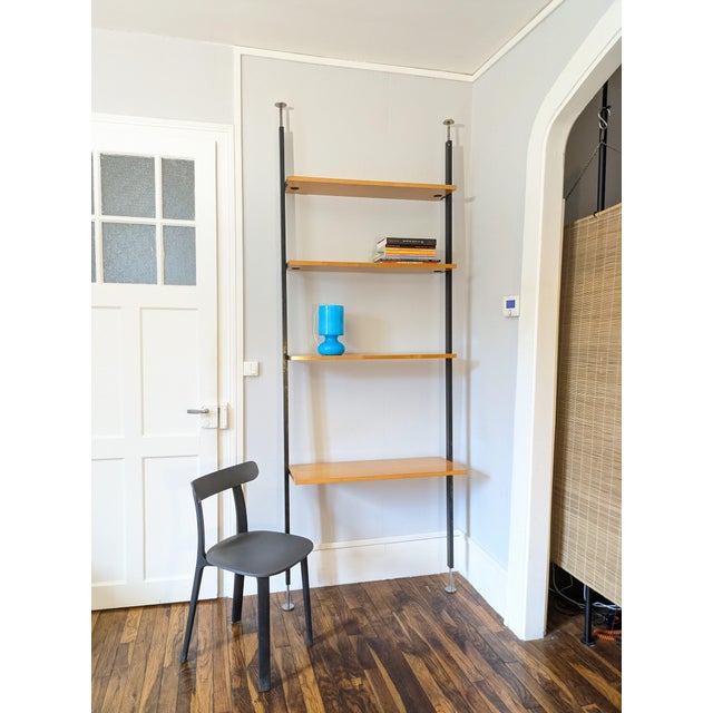 Mid-Century Modern Modular Floor Shelving Unit by Wohnbedarf, Switzerland, 1960 For Sale - Image 3 of 17