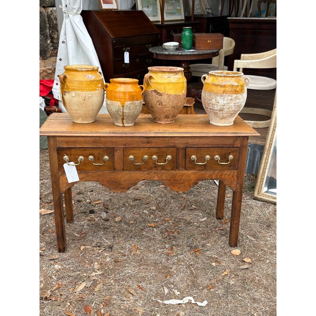 Traditional Antique Georgian Oak Lowboy With Scalloped Apron, Late 18th/Early 19th Century For Sale - Image 3 of 8