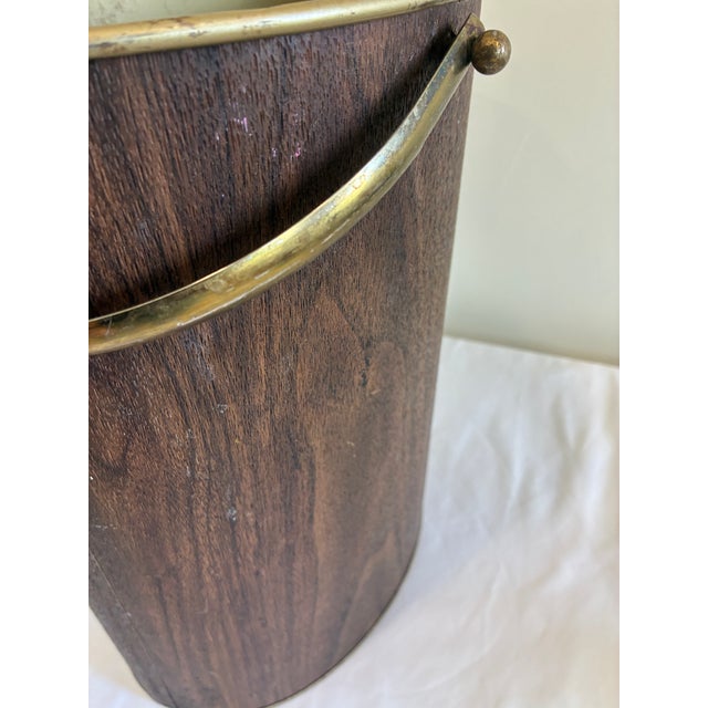 Vintage Faux Woodgrain Mid-Century Wastebasket With Brass Handle For Sale - Image 10 of 10