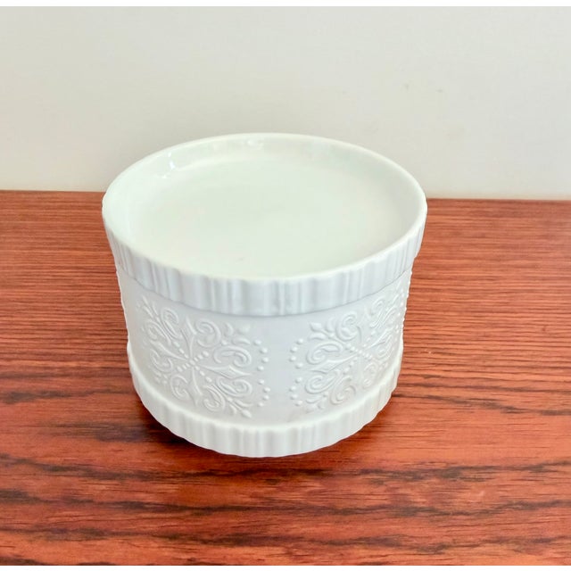German Edelstein Bavaria Bowl with Lid, 1970s, in Very Good conditions. Designed 1970 to 1979 This piece has an...