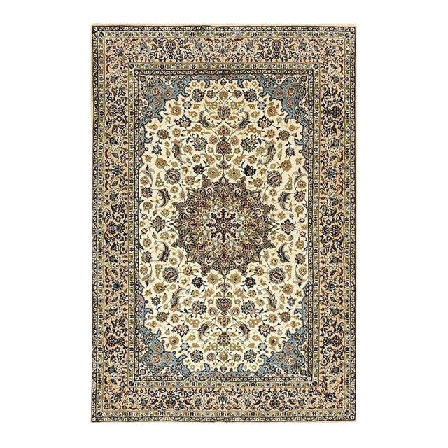 1950s Small Classic Beige Field Medallion Vintage Isfahan Wool Silk Carpet Rug For Sale