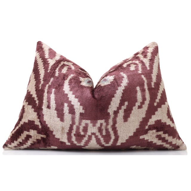 Mid-Century Modern Hand-Knotted Silk Velvet Ikat Lumbar Pillow - 16x24 Plum & Champagne For Sale - Image 3 of 8