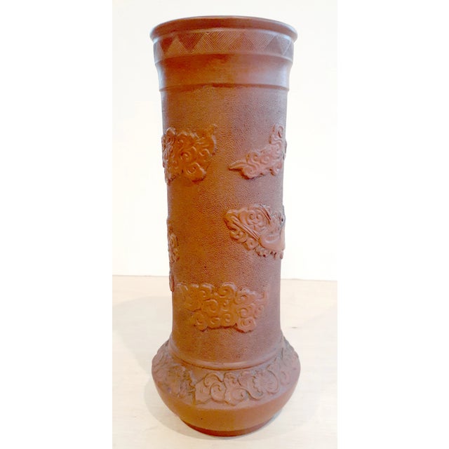 Early 20th Century Chinese Porcelain Yixing Crane Vase For Sale - Image 4 of 10