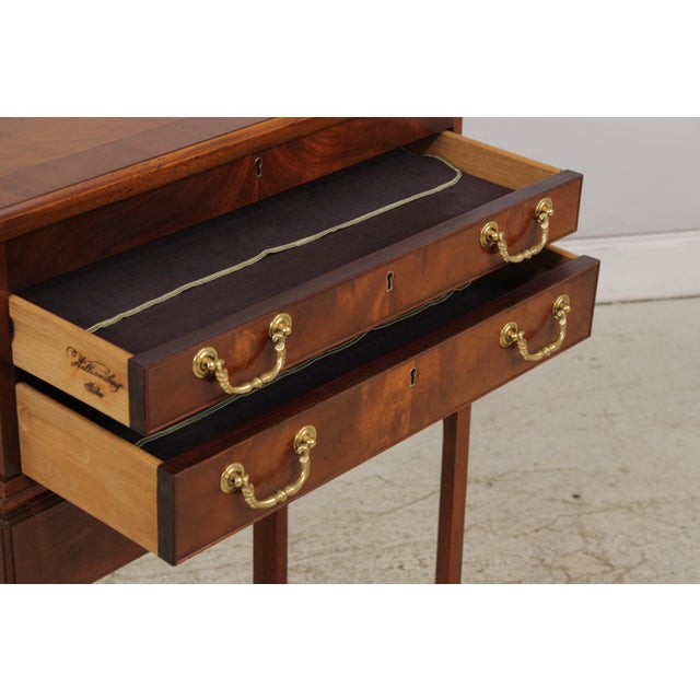 Baker Colonial Williamsburg Mahogany Silver Chest For Sale In Philadelphia - Image 6 of 17