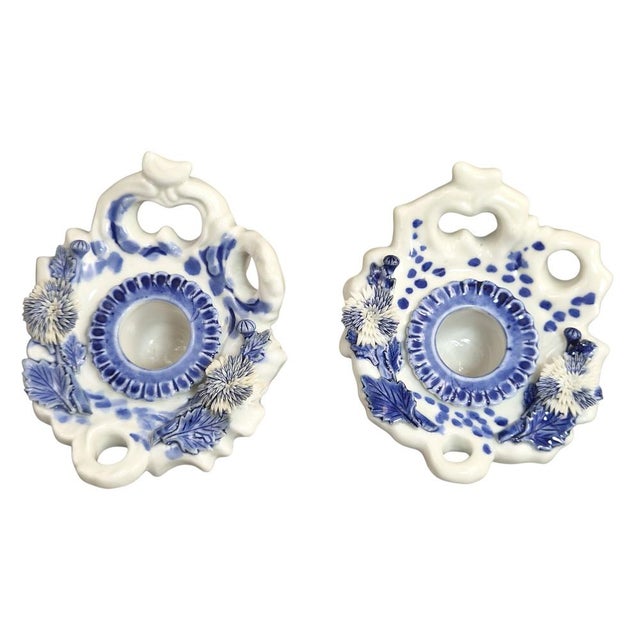 Japanese Jeweled Porcelain Chrysanthemum Inkwells, 1880, Set of 2 For Sale - Image 9 of 15