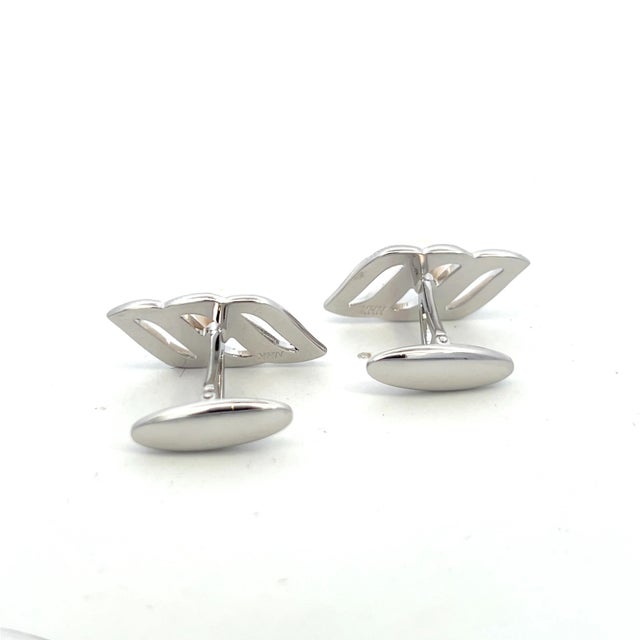 1990s 1990s Mikimoto Estate Akoya Pearl Mens Cufflinks Silver, 2 Pieces For Sale - Image 5 of 8