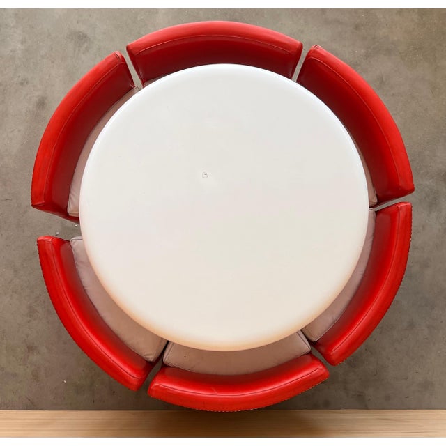 Mid-Century Modern Set of Vintage Round table with Six Chairs in Red and White Leather For Sale - Image 3 of 18
