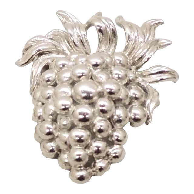 Vintage Signed Napier Rhodium Plated Grapes Brooch For Sale