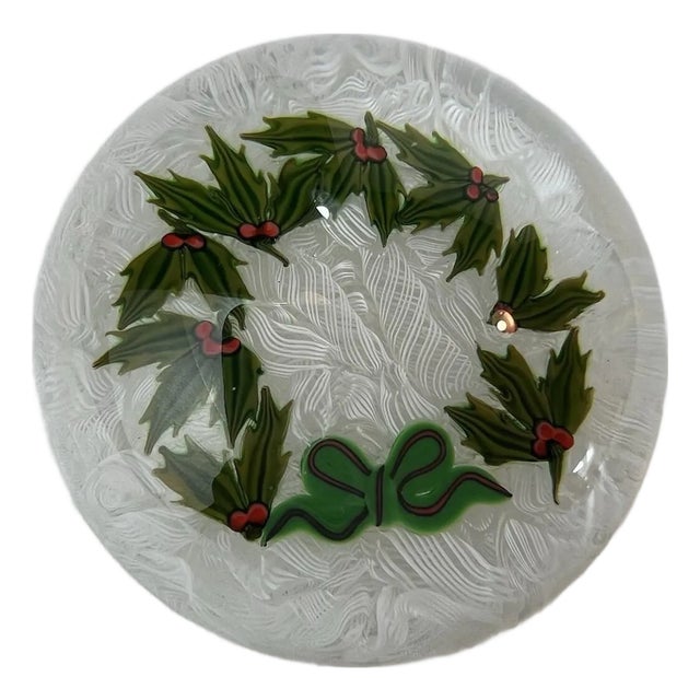 Paperweight Christmas Holly Wreath Vintage C. 1983 P Perthshire Scotland Post-Modern For Sale