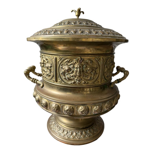 1910s Giant Antique Repousse Victorian Brass Bacchus Continental Style Lidded Ice Bucket Wine Cooler For Sale