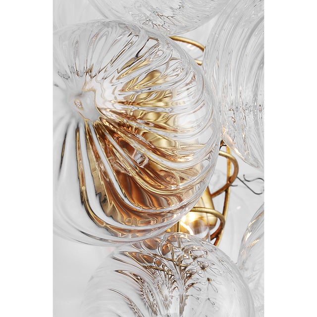Julie Neill for Visual Comfort Signature Talia Medium Sconce in Gild with Clear Swirled Glass For Sale In Houston - Image 6 of 12