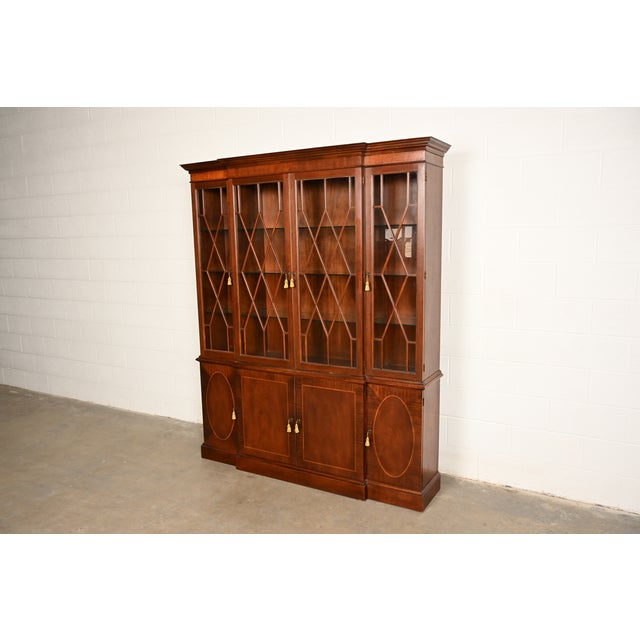 English Baker Furniture Historic Charleston Georgian Inlaid Mahogany Breakfront Bookcase Cabinet For Sale - Image 3 of 17