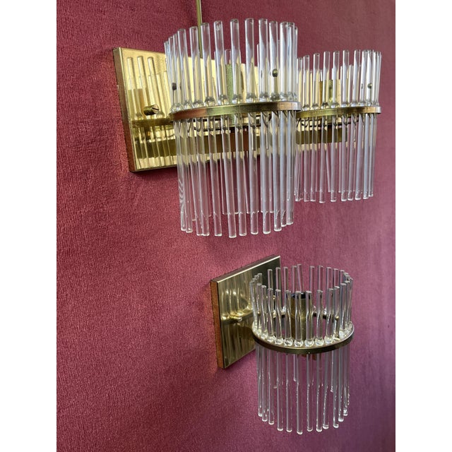 Mid-Century Modern Mid-Century Wall Lamps in Brass and Murano Glass from Sciolari, 1960s, Set of 3 For Sale - Image 3 of 12