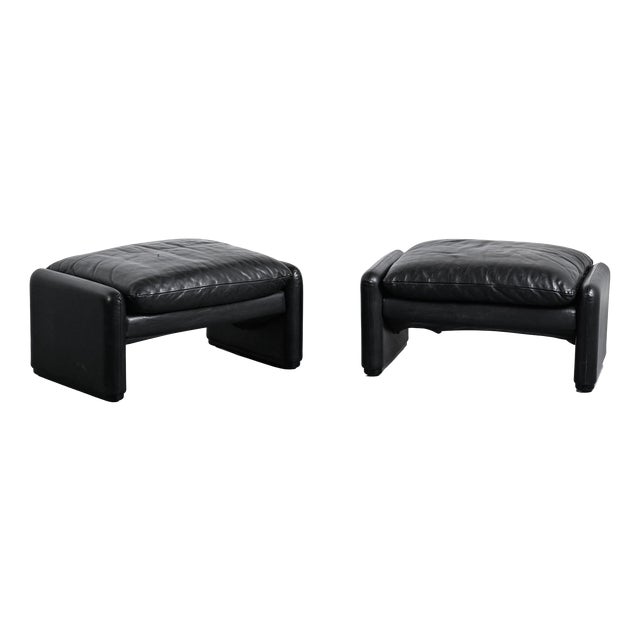 Maralunga Ottomans by Vico Magistretti for Cassina, Italy, 1973, Set of 2 For Sale