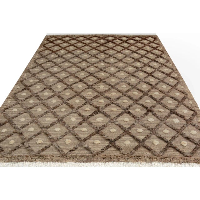 1990s 1990s Abstract Moroccan High-Low Tan/Brown Wool Rug - 8'1'' X 10'2'' For Sale In New York - Image 6 of 8
