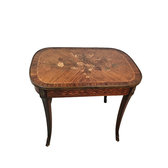 French Louis XV Style Marquetry Side Table With Bronze Accents, Circa 1900 For Sale In Los Angeles - Image 6 of 14