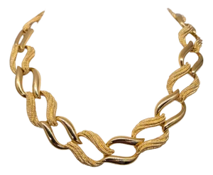 Vintage 1992 Signed Napier Goldtone Smooth & Textured Link Collar Necklace
