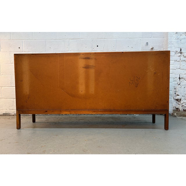 Mid 20th Century Walnut Nine Drawer Dresser by Detroit Furniture Co. For Sale - Image 14 of 15