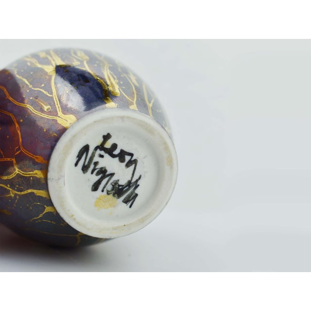 Ceramic Late 20th Century Leon Nigrosh Iridescent Luster Purple Glazed With Marble Gold Patterns Pottery Vase Signed For Sale - Image 7 of 7
