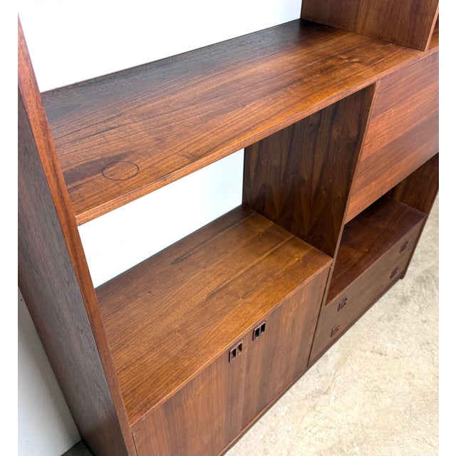 Brown Mid Century Danish Modern Style Walnut Wall Unit / Bookcase / Writing Desk / Cabinet For Sale - Image 8 of 12