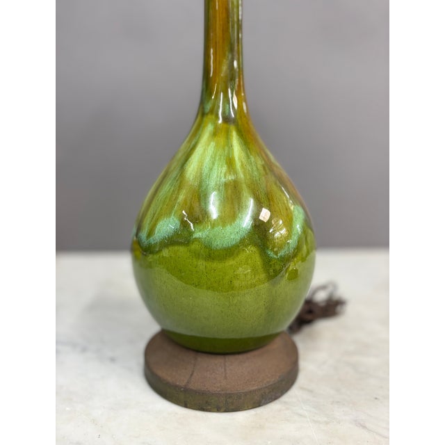 Mid-Century Modern 1960s Mid Century Modern Drip Glaze Ceramic Pottery Table Lamp For Sale - Image 3 of 6