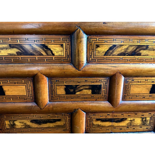 Large Korean Head Side Chest Morijang Joseon Dynasty For Sale - Image 4 of 12