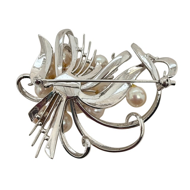 Art Deco Vintage Sterling Silver Akoya Cultured Pearl Cluster Brooch For Sale - Image 3 of 4