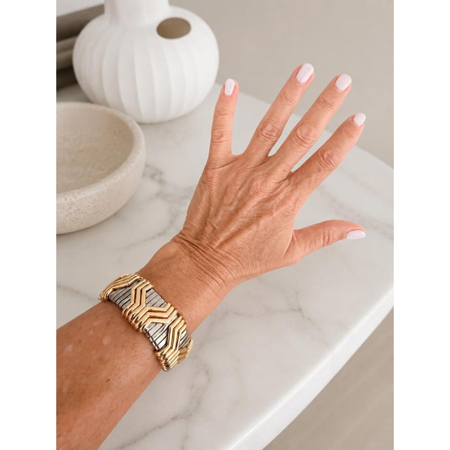 1990s Bulgari Parentesi Tubogas 18k Gold & Stainless Steel Cuff Bracelet For Sale - Image 12 of 12