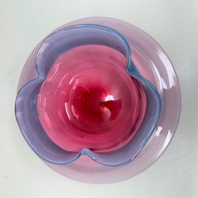 Italian Early 20th Century Set of 2, Venetian-Style Art Glass Finger Bowl and Matching Underplate For Sale - Image 3 of 11