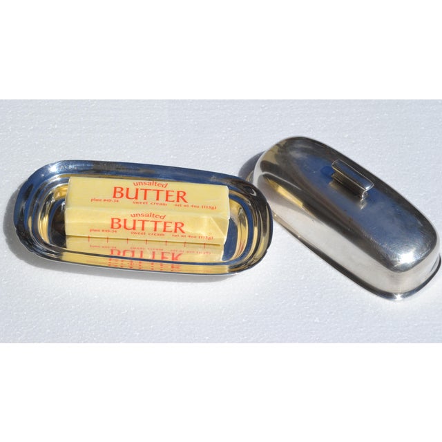 Early 20th Century Art Deco Reed & Barton Silver Plate Butter Dish with Lid. Makers Mark at the Base, Reed & Barton, 1142...