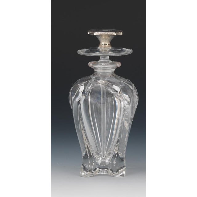 Wallace Silversmiths Art Deco Crystal Vanity Perfume Bottle with Sterling Top 'Warly' 20th Century For Sale - Image 4 of 8