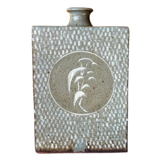 Japanese Ceramic Jar with Inlay Design Tatsuzo Shimaoka with Tomobako For Sale
