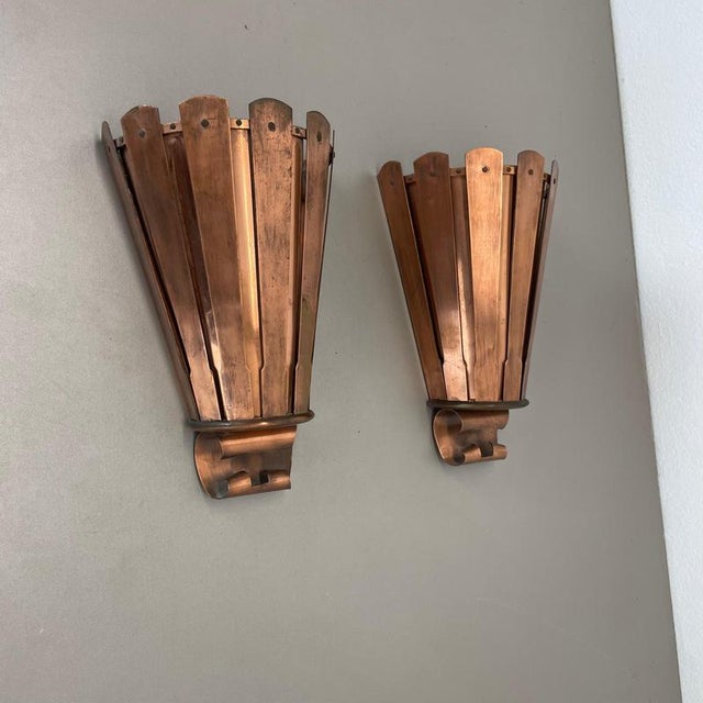 Article: Wall light, set of 2 Origin: Italy in the manner of Stilnovo, Gio Ponti Age: 1950s This modernist light set was...