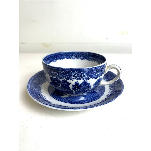 English Antique 19th Century English Blue and White Transferware Cups & Saucers Set- 14 Pieces For Sale - Image 3 of 6