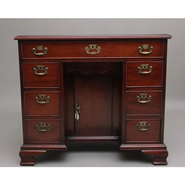18th Century Mahogany Kneehole Desk, 1780s For Sale - Image 12 of 13