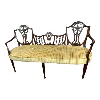 Antique Hepplewhite Settee Loveseat Timeless Elegance For Sale