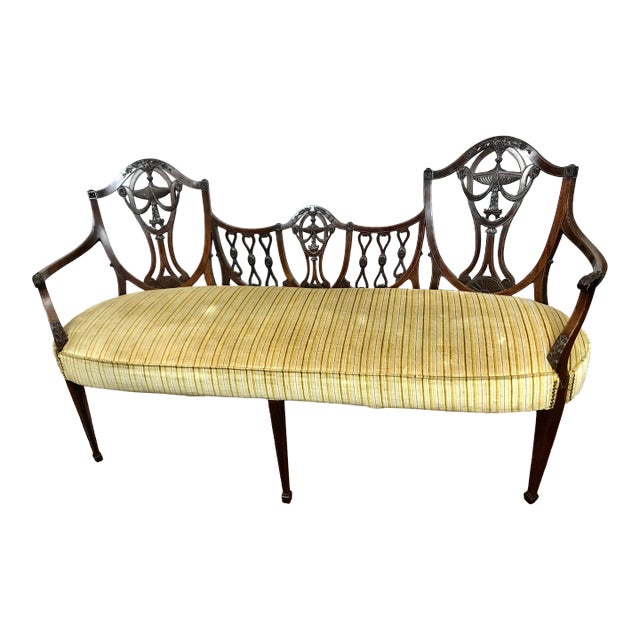 Antique Hepplewhite Settee Loveseat Timeless Elegance For Sale