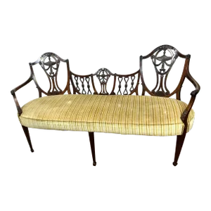 Antique Hepplewhite Settee Loveseat Timeless Elegance