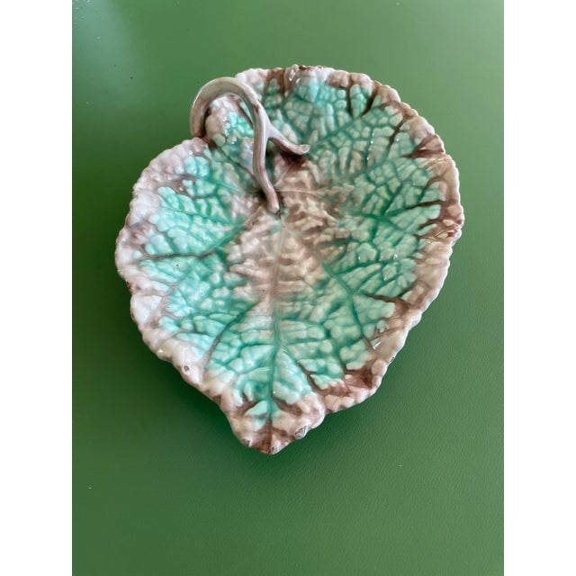 Ceramic Late 19th Century Wittmann and Roth Majolica Leaf Plate For Sale - Image 7 of 7