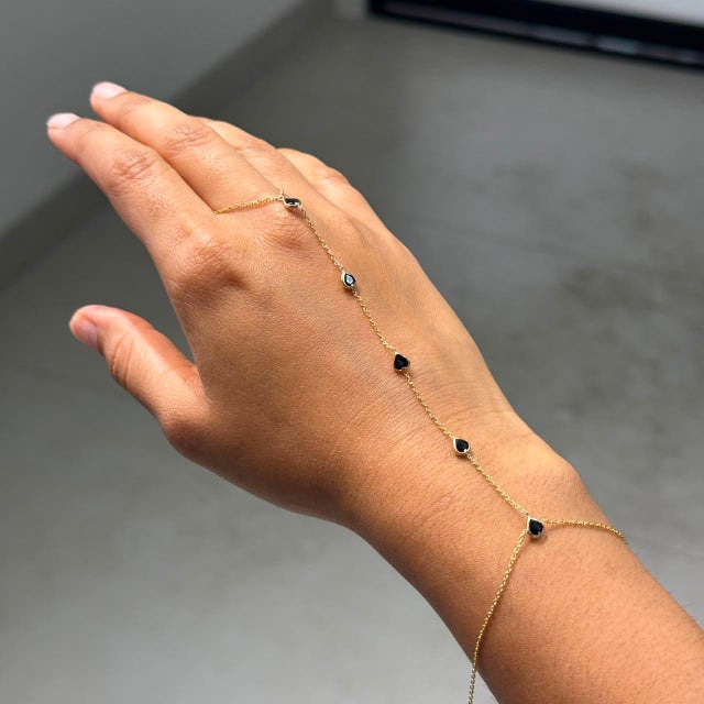 Antique Style 1.33ct Heart Cut Blue Sapphire Hand Chain Bracelet & Ring For Sale - Image 9 of 18