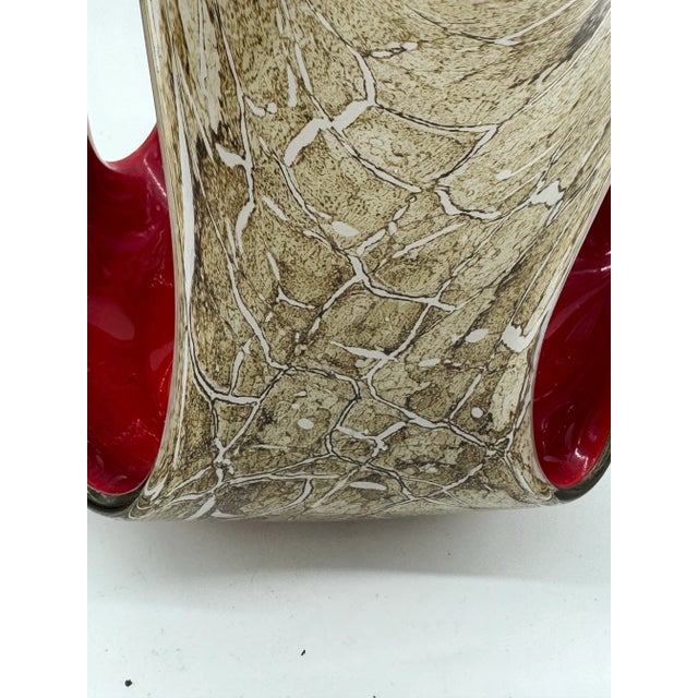 Late 20th Century Jozefina Krosno Poland Handblown Pulled Brown Marbled Red Interior Glass Vase For Sale - Image 4 of 6