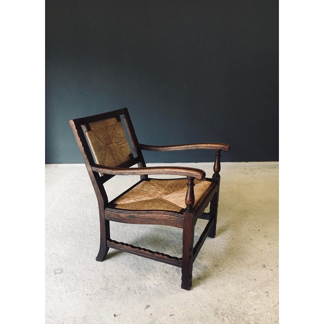 1920s Low Arts & Crafts Oak & Rush Armchair, Belgium 1920s For Sale - Image 5 of 18