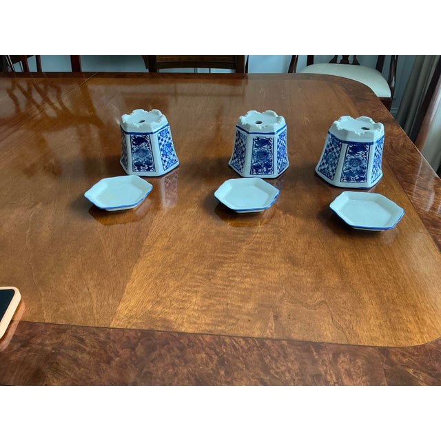 Ceramic Blue & White Petite Hexagonal Floral PlantersWith Marching Drip Trays Set of 3 For Sale - Image 7 of 9