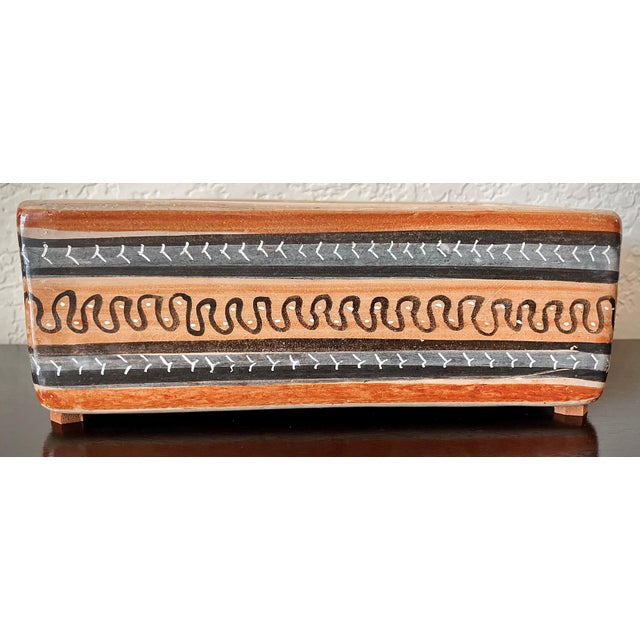 Late 20th-Century Rustic Bruñido Tonalá Lidded Whatnot Box, Mexico For Sale - Image 17 of 18