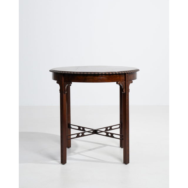 19th Century United Kingdom Rich Mahogany Round Mahogany Side Table For Sale - Image 4 of 11