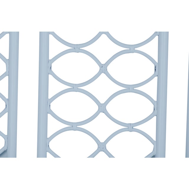 Elevate your space with the modern sophisticated charm of our Infinity bed. Beautifully handcrafted from natural rattan,...