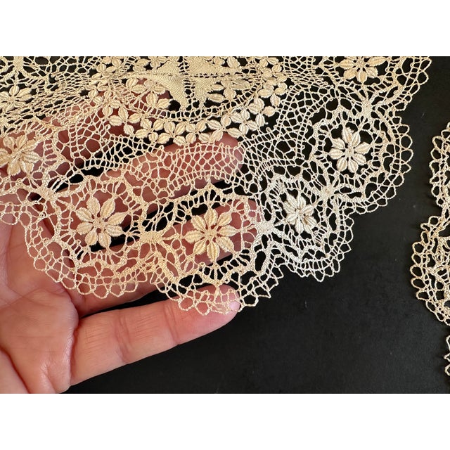 Antique Victorian Lace Doily Table Mat Cocktail Napkins - Set of 5 For Sale - Image 12 of 16