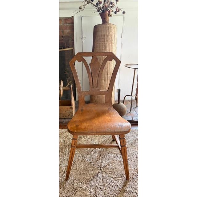 Early Bentwood European Arts and Crafts Chair With a Carved Back Splat For Sale - Image 9 of 12