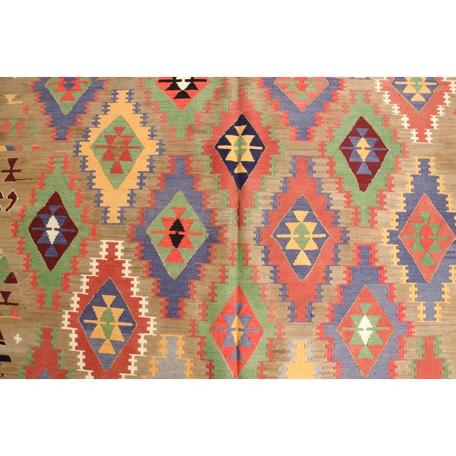 Textile 1960s Central Diamond Medallion Grid With Serrated Borders Kilim For Sale - Image 7 of 10