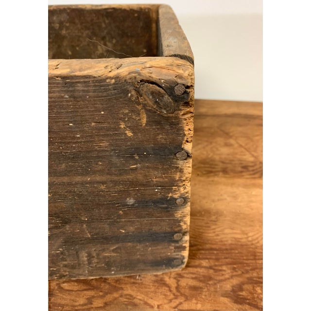 Rustic Wood Fruit Crate With Metal Mesh Bottom For Sale In Richmond - Image 6 of 8